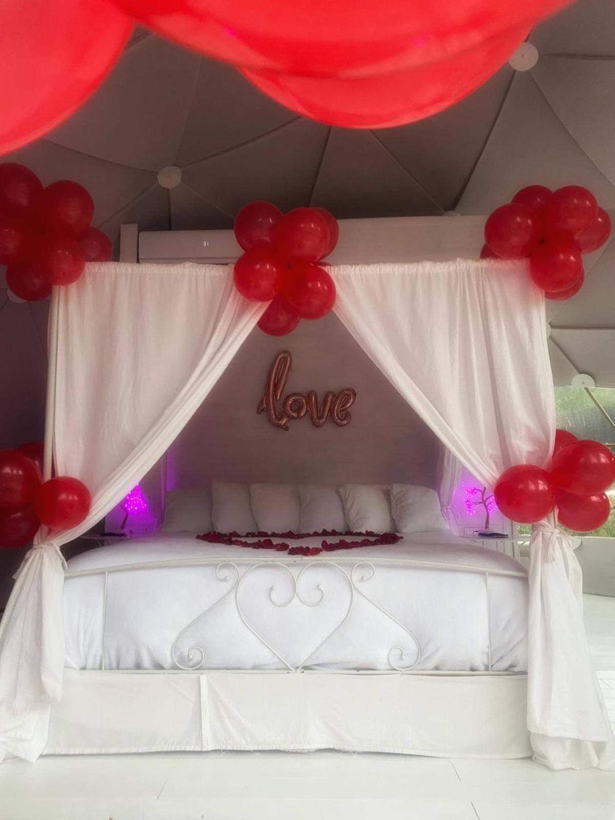 Domo Suites Masia Cal Geperut Badalona Luaran gambar